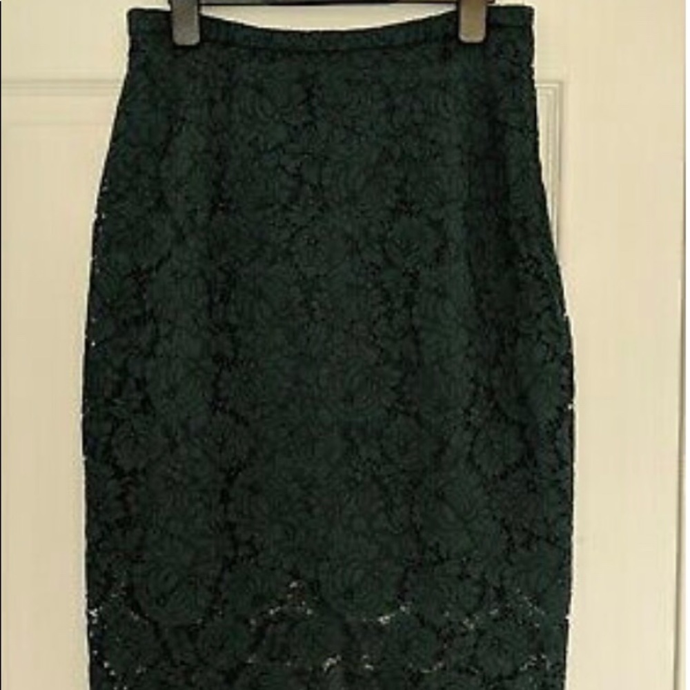 H&M green lace skirt